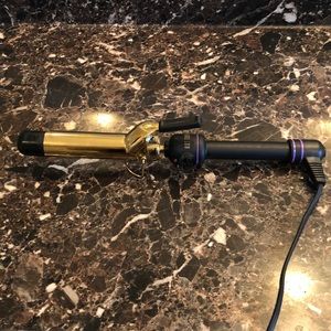 Hot Tools 1.25” curling iron